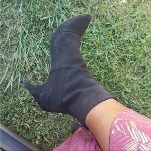 Elegant Black Ankle Boots